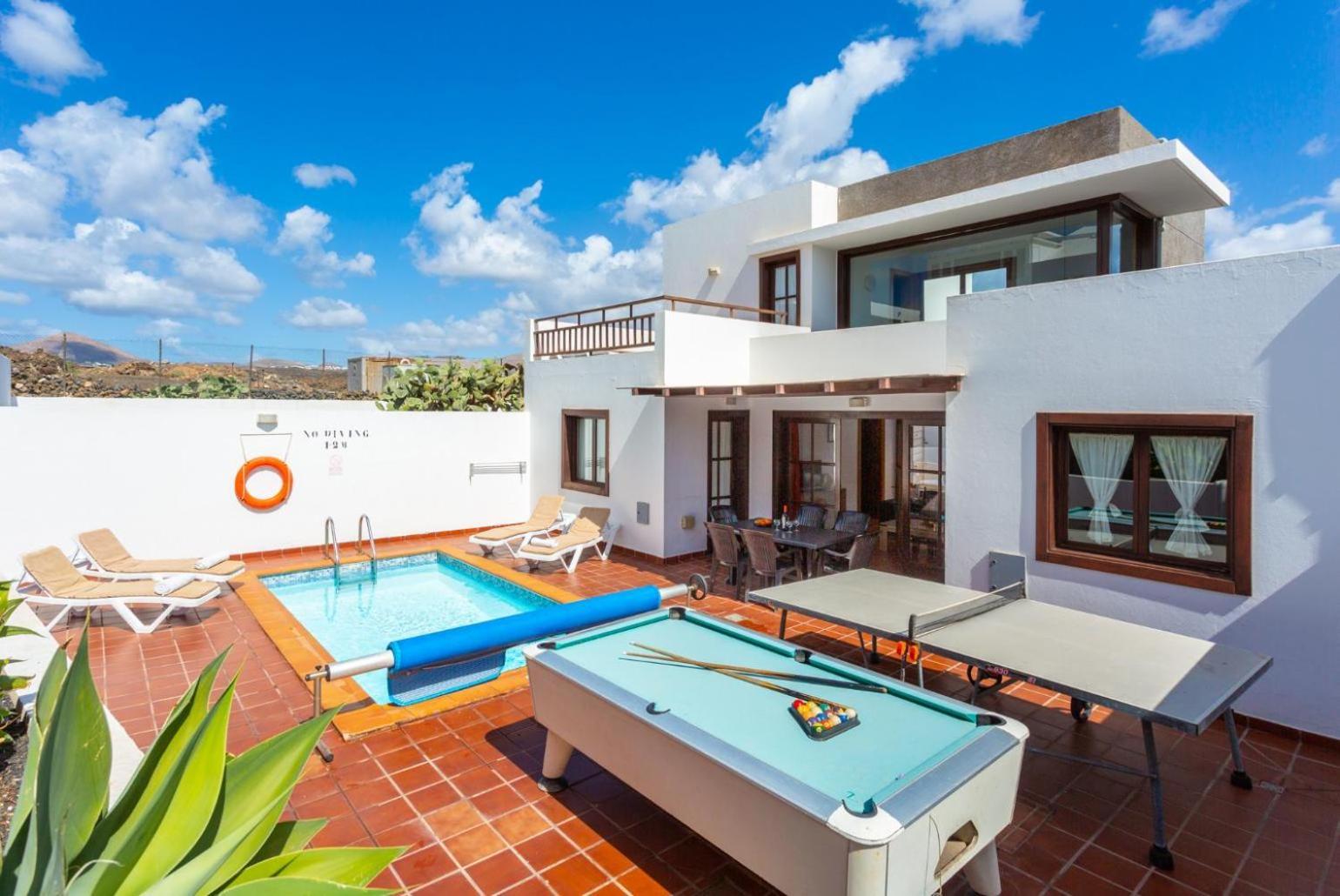 Villa Julianne 4 Puerto del Carmen  Exterior photo
